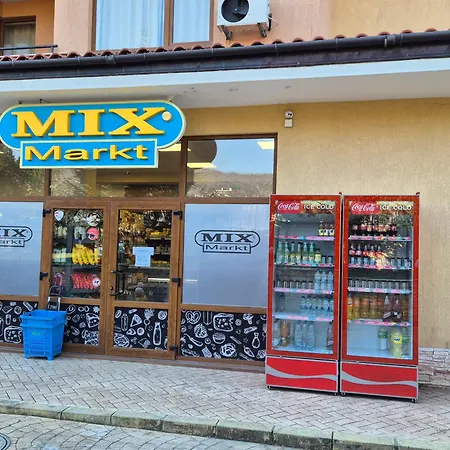 Апартаменти Luxor Zaks